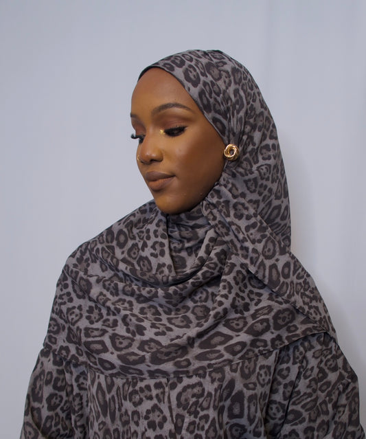 Classic Noir Hijab