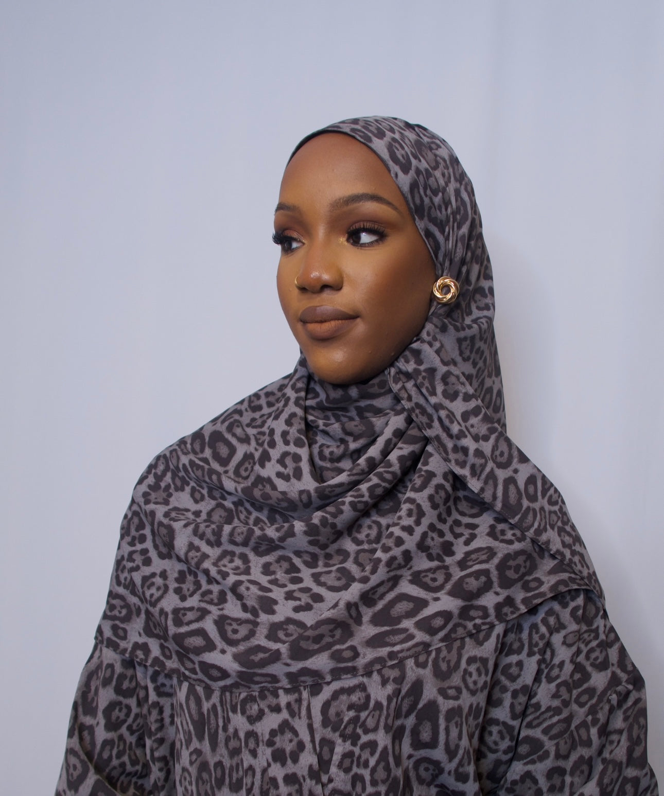 Classic Noir Hijab